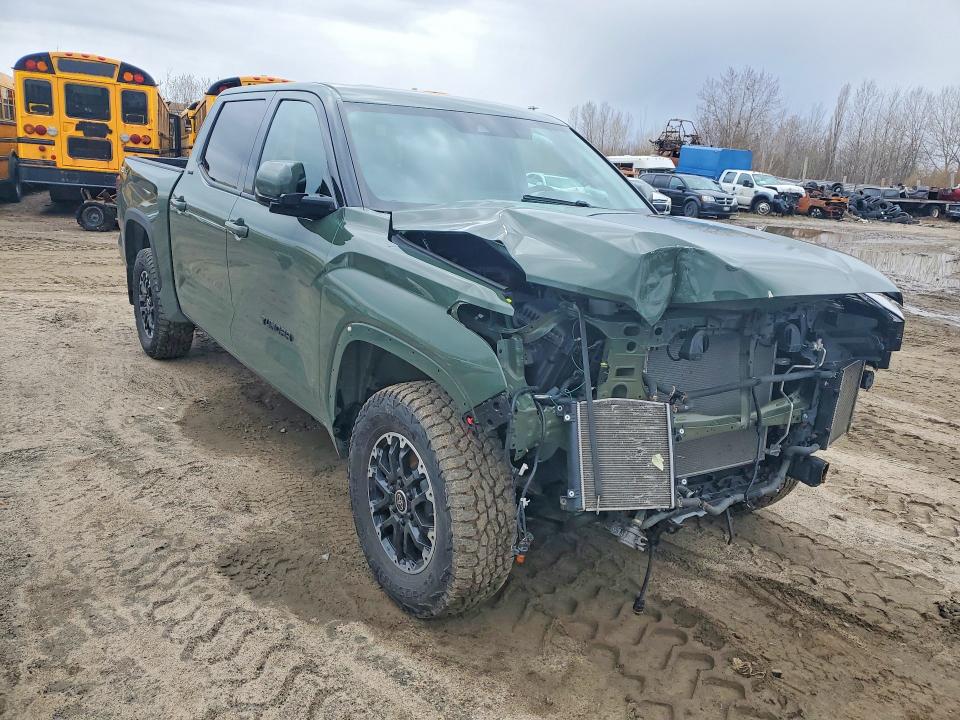 2022 Toyota Tundra VIN 5TFLA5DB5NX003638 COPART salvage auction — FRONT END, ON - PERMIT SALVAGE, sold $13,200 on 2026-07-28 (photo 4)