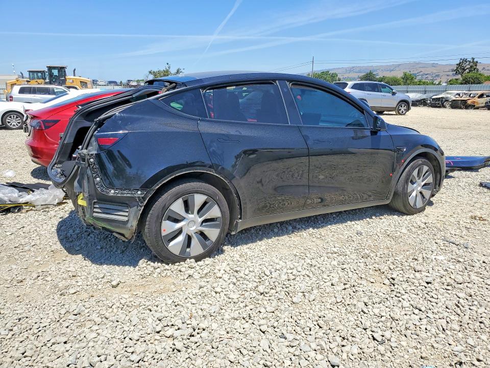 2021 Tesla Model y VIN 5YJYGDEEXMF105419 COPART salvage auction — SIDE, Ca - Salvage Certificate, sold $5,800 on 2026-07-28 (photo 3)