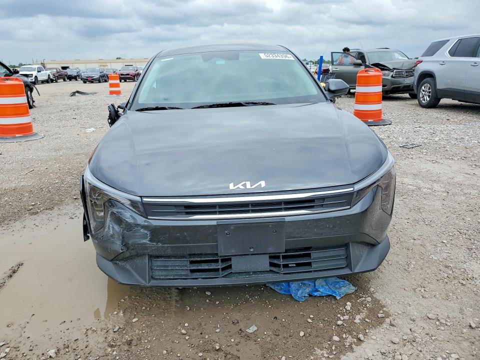 2025 Kia K4 VIN 3KPFT4DE2SE127423 COPART salvage auction — SIDE, Tx - Salvage Vehicle Title, sold $7,500 on 2026-07-02 (photo 5)
