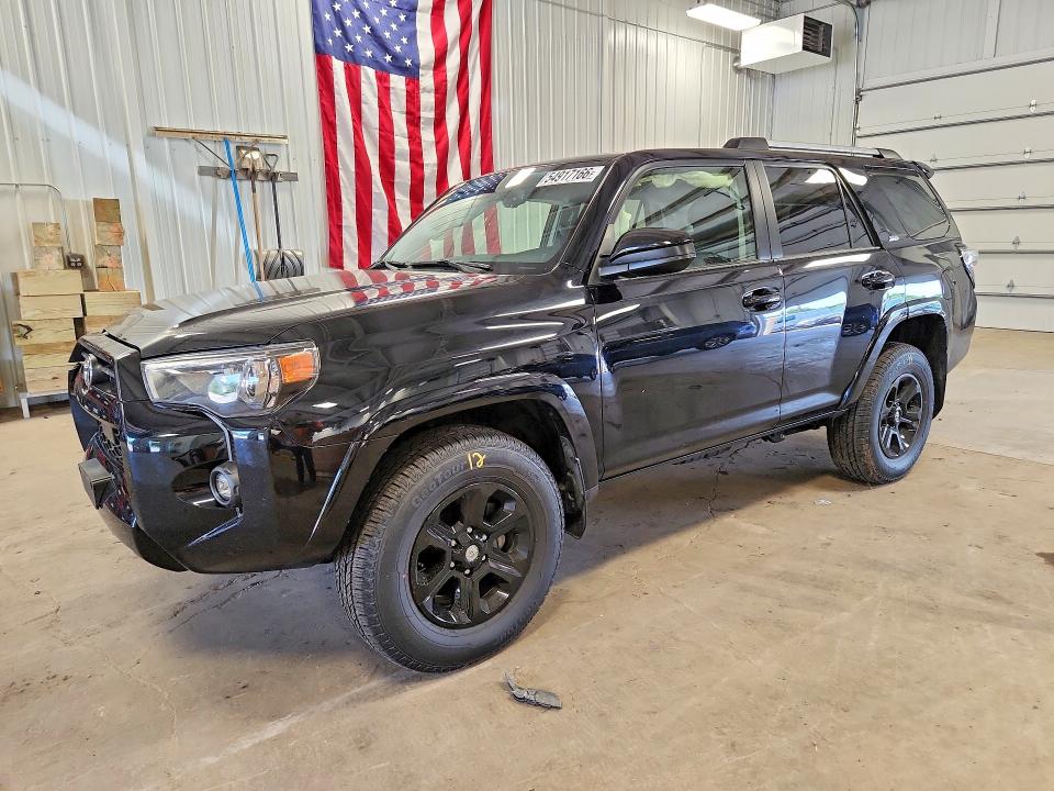 2024 Toyota 4runner VIN JTEMU5JRXR6282198 COPART salvage auction — FRONT END, MN - CERT OF TITLE-SALVAGE, sold $16,200 on 2026-07-28 (photo 1)