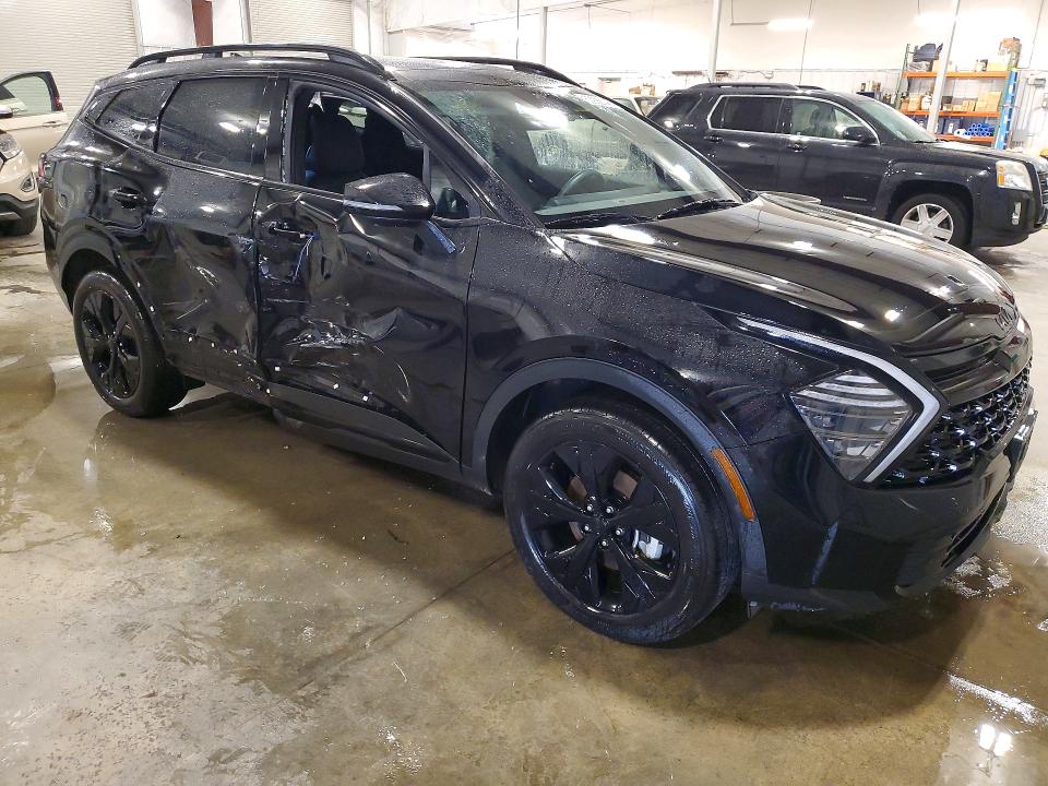 2025 Kia Sportage VIN 5XYK6CDF9SG306750 COPART salvage auction — SIDE, Mn - Cert Of Title-Salvage, sold $11,200 on 2026-07-06 (photo 4)
