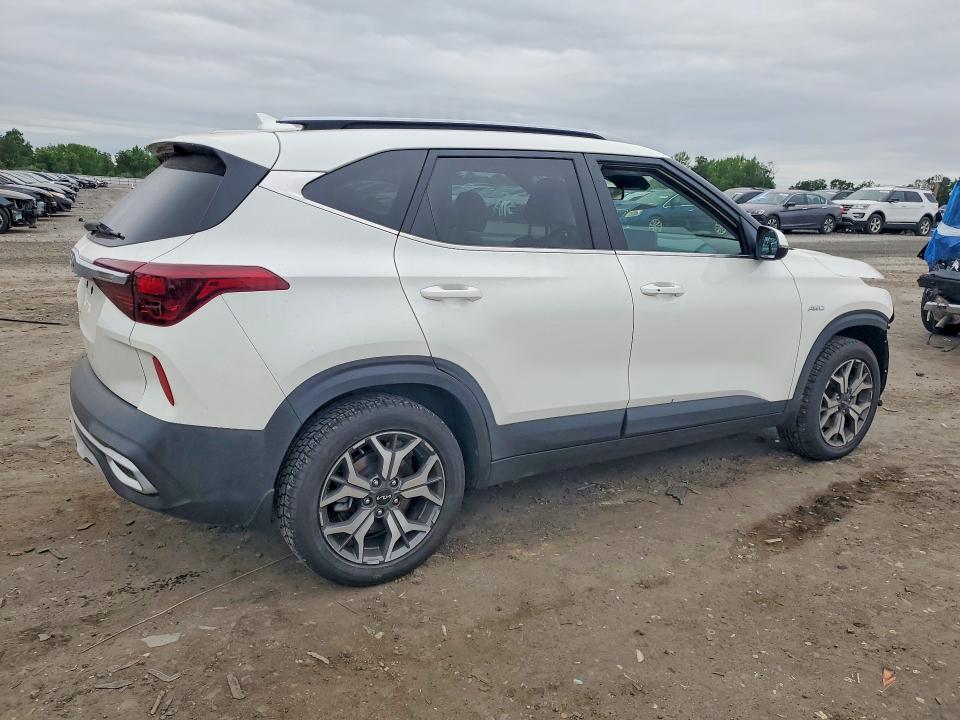 2022 Kia Seltos VIN KNDERCAA6N7334410 COPART salvage auction — FRONT END, Id - Salvage Certificate Of Title, sold $6,700 on 2026-07-15 (photo 3)