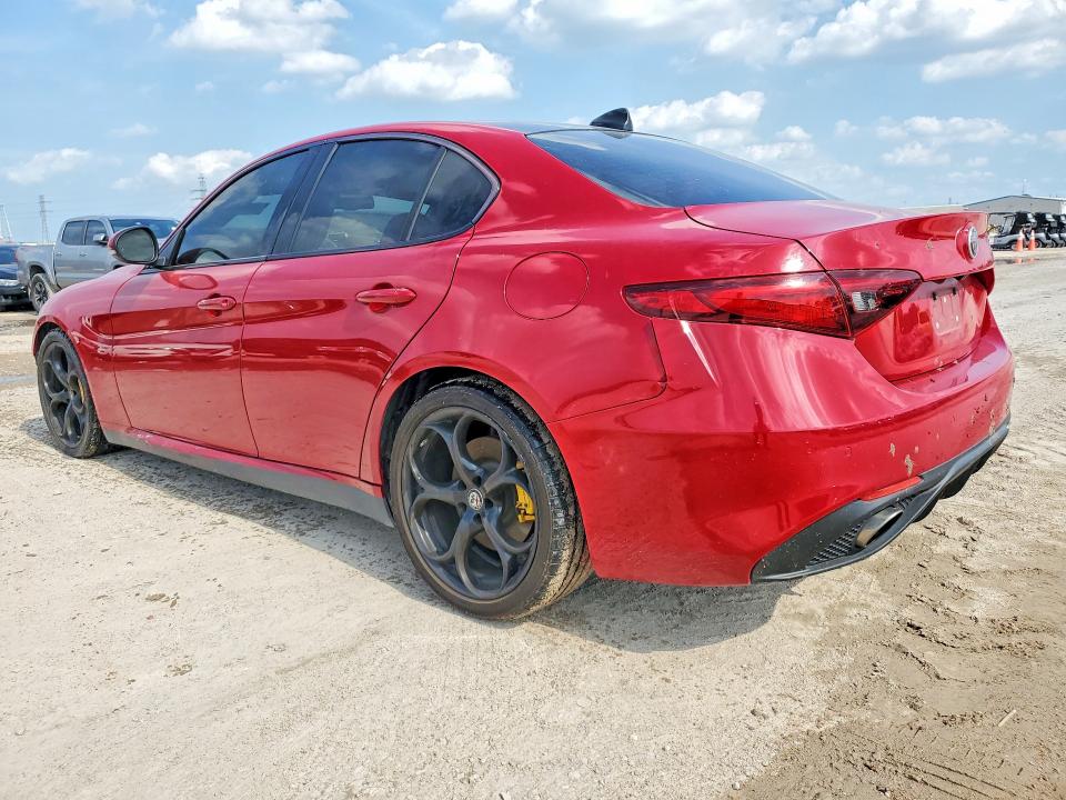 2018 Alfa romeo Giulia VIN ZARFAECN6J7577478 COPART salvage auction — FRONT END, Tx - Salvage Vehicle Title, sold $6,500 on 2026-08-28 (photo 2)