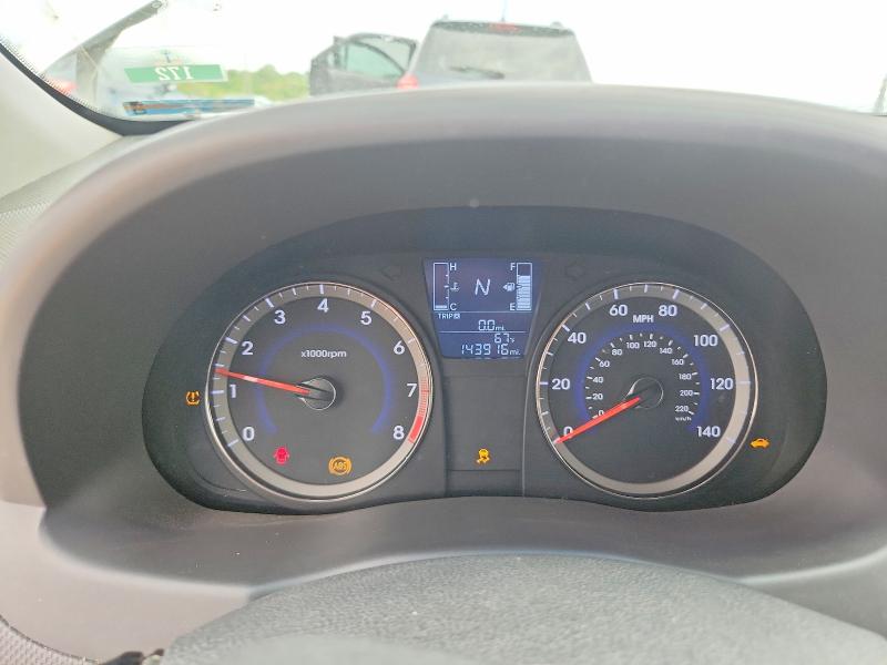 2015 Hyundai VIN KMHCT4AE4FU799686 COPART salvage auction — HAIL, Il - Salvage Certificate, sold $225 on 2026-07-06 (photo 9)