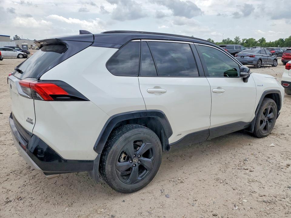 2020 Toyota Rav 4 VIN JTMEWRFV0LD535449 COPART salvage auction — SIDE, Tx - Salvage Vehicle Title, sold $14,600 on 2026-07-10 (photo 3)