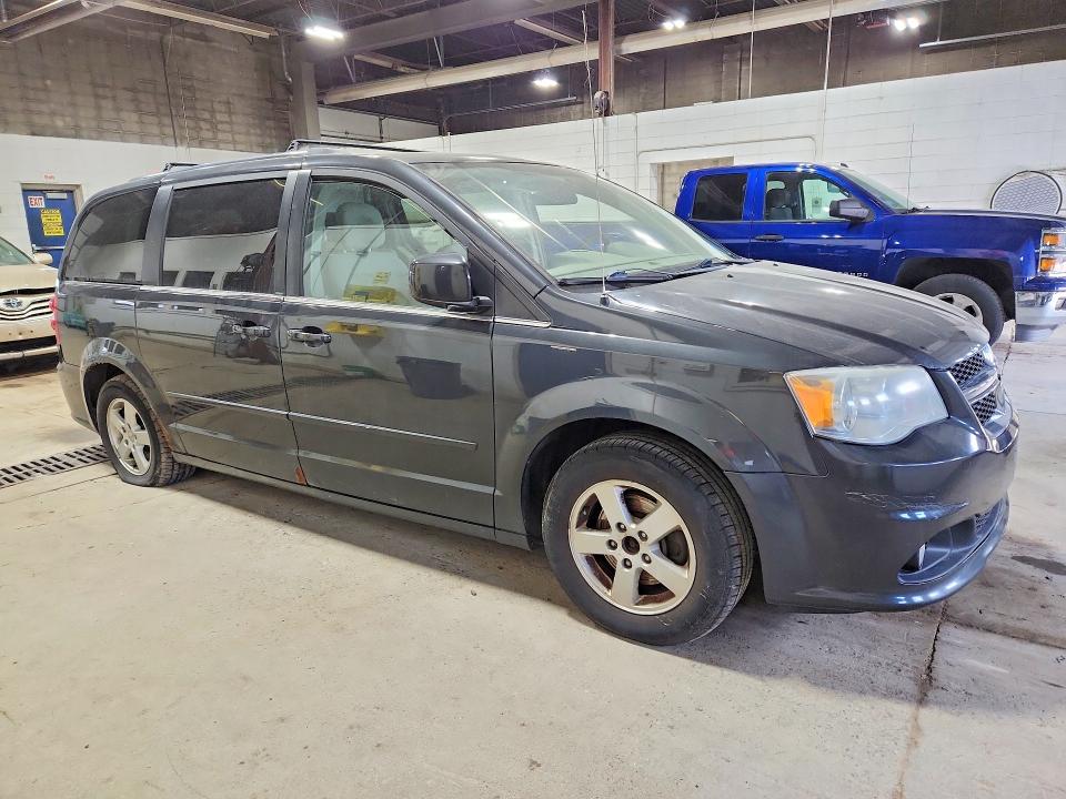 2011 Dodge Cara grand VIN 2D4RN5DG6BR754867 COPART salvage auction — SIDE, Mn - Certificate Of Title, sold $1,000 on 2026-07-02 (photo 4)