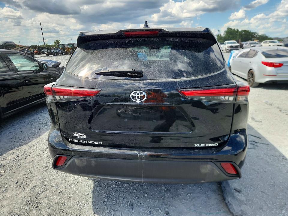 2022 Toyota Highlander VIN 5TDGZRBHXNS585847 COPART salvage auction — FRONT END, Fl - Cert Of Title Slvg Rebuildable, sold $14,100 on 2026-07-07 (photo 6)
