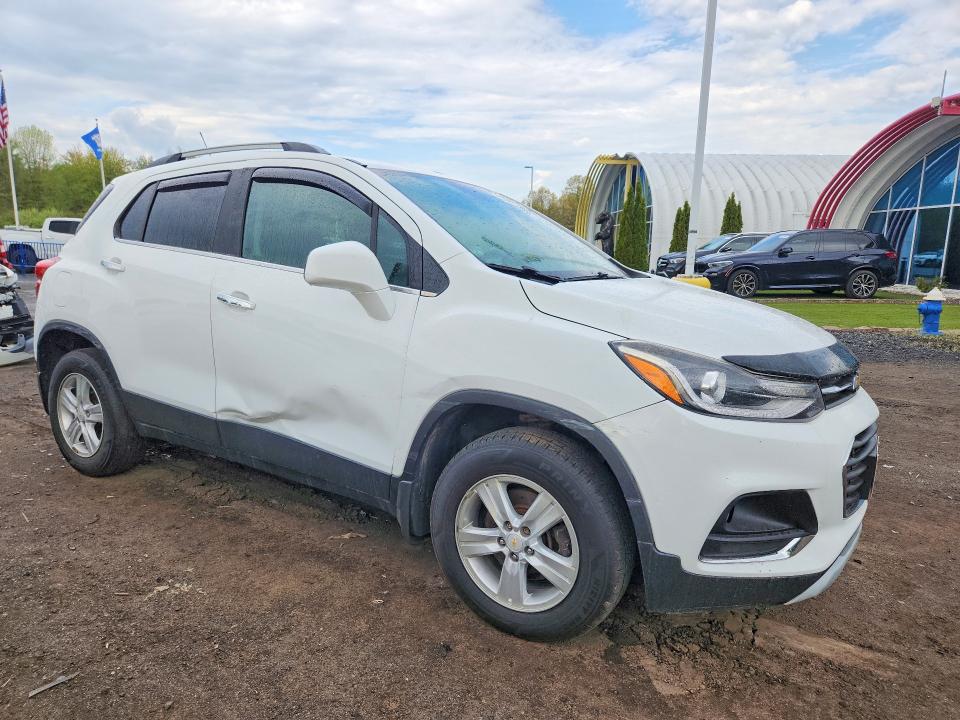 2018 Chevrolet Trax VIN KL7CJPSB8JB671890 COPART salvage auction — SIDE, NH - CERTIFICATE OF TITLE, sold $1,950 on 2026-07-09 (photo 4)