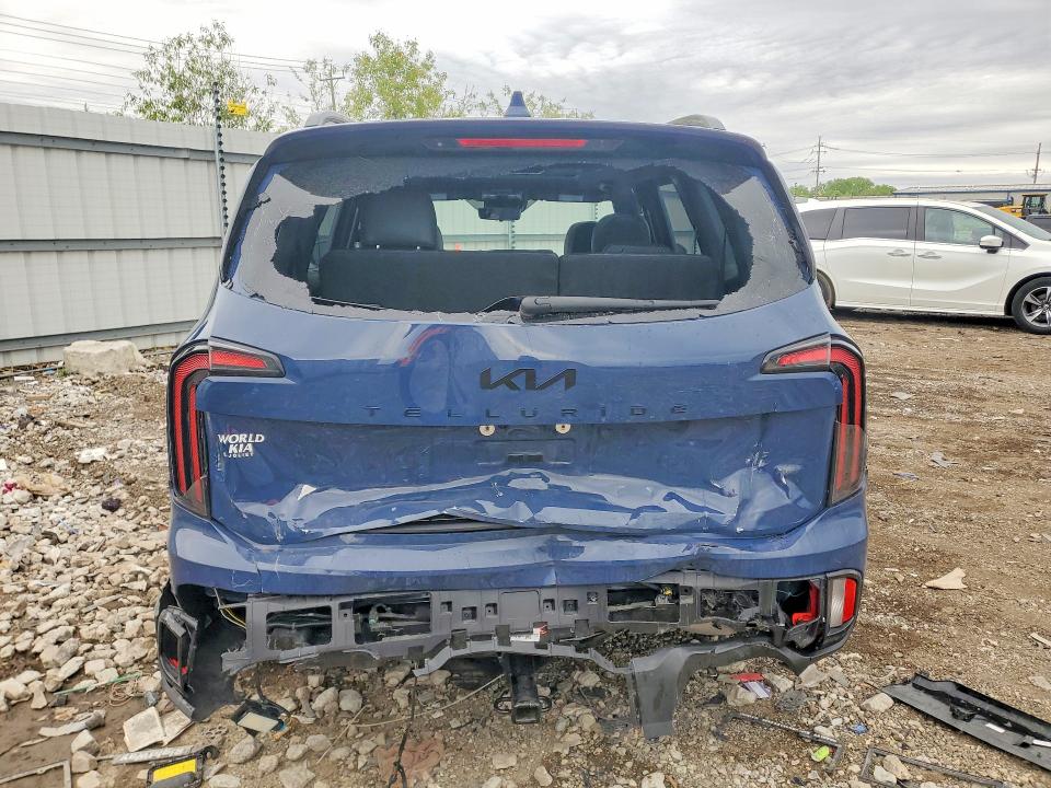 2025 Kia Telluride VIN 5XYP5DGC9SG641667 COPART salvage auction — REAR END, Il - Salvage Certificate, sold $18,200 on 2026-07-08 (photo 6)
