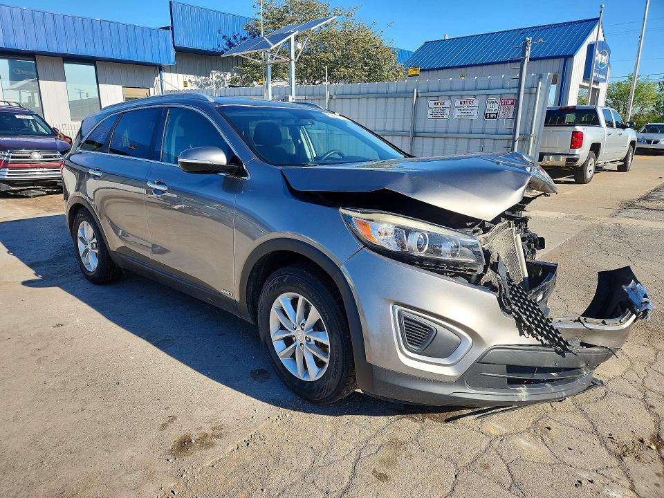 2016 Kia Sorento VIN 5XYPGDA39GG148193 COPART salvage auction — FRONT END, In - Cert Of Title-Salvage Title, sold $925 on 2026-07-20 (photo 4)