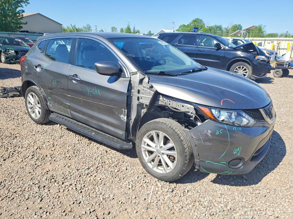 2018 Nissan Rogue VIN JN1BJ1CR7JW261665 COPART salvage auction — SIDE, Ny - Mv907A-Parts Only, sold $1,650 on 2026-07-08 (photo 4)