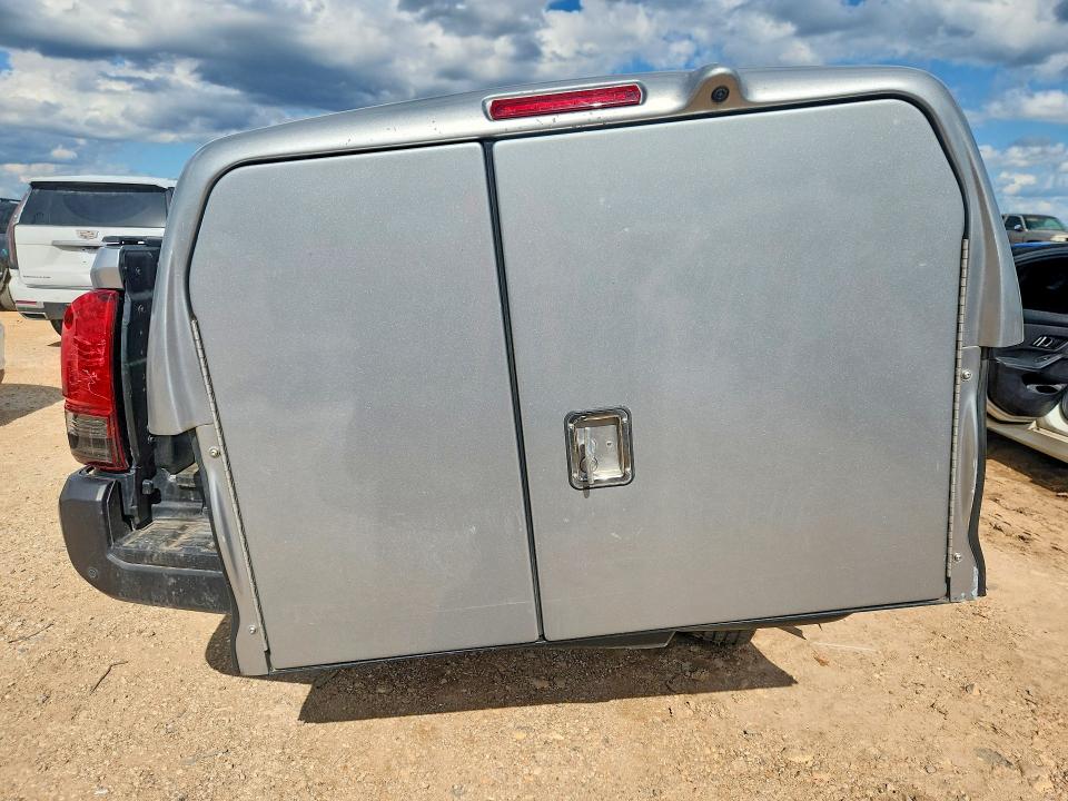 2022 Toyota Tacoma VIN 3TYRX5GN4NT059059 COPART salvage auction — ROLLOVER, Tx - Certificate Of Title (P), sold $6,800 on 2026-09-03 (photo 6)