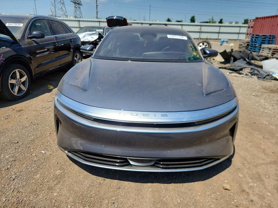 2025 Lucid VIN 50EA1TEA1SA037975 COPART salvage auction — SIDE, Id - Salvage Certificate Of Title, sold $20,800 on 2026-09-15 (photo 5)