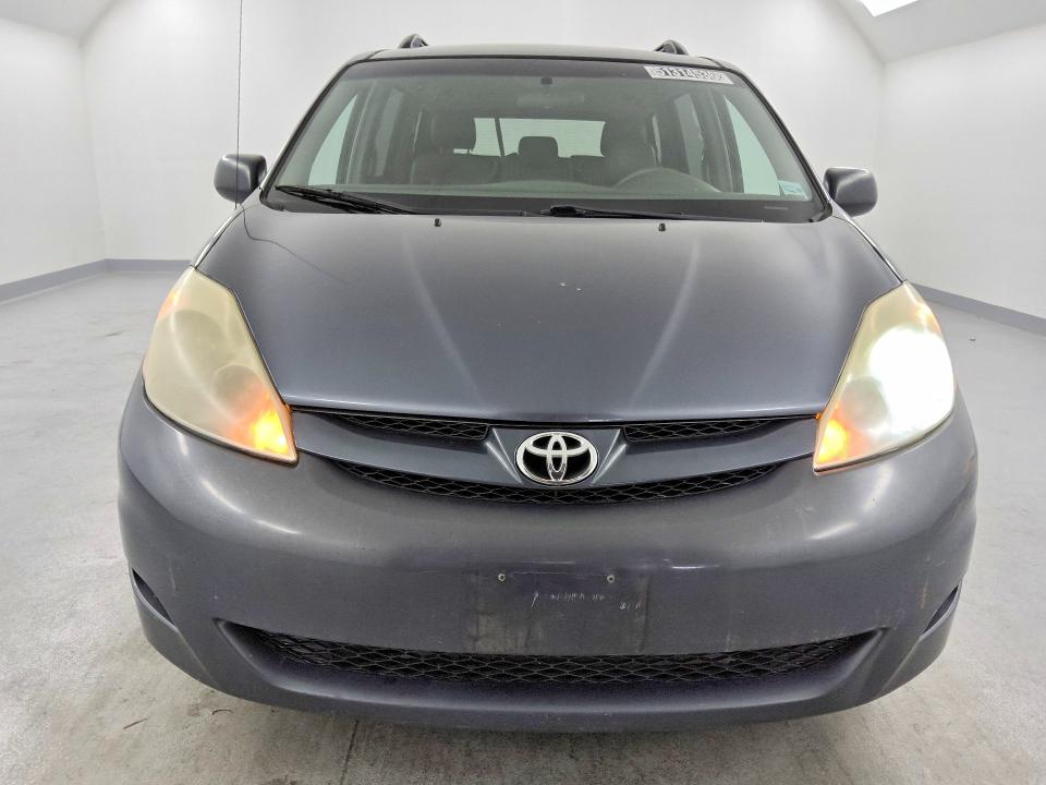 2006 Toyota Sienna VIN 5TDZA23C56S398981 COPART salvage auction — NORMAL WEAR, WV - CERTIFICATE OF TITLE, sold $600 on 2026-07-16 (photo 5)