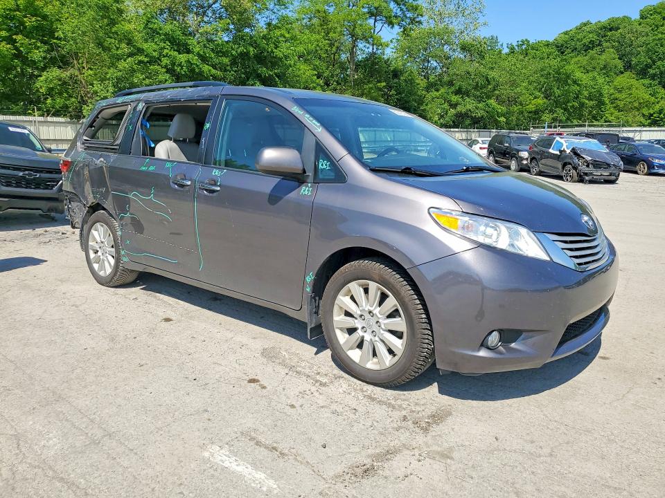 2015 Toyota VIN 5TDDK3DC8FS111872 COPART salvage auction — REAR END, PA - CERTIFICATE OF SALVAGE, sold $2,900 on 2026-07-02 (photo 4)