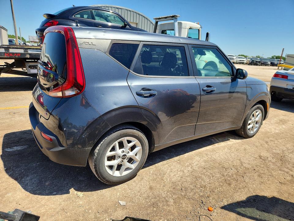 2021 Kia Soul VIN KNDJ23AU3M7748174 COPART salvage auction — HAIL, Ks - Cert Of Title-Salvage, sold $3,000 on 2026-07-15 (photo 3)
