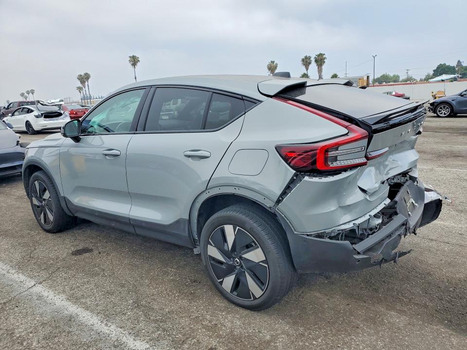 2024 Volvo VIN YV4ER3GL9R2108015 COPART salvage auction — REAR END, CA - SALVAGE CERTIFICATE, sold $9,200 on 2026-07-31 (photo 2)