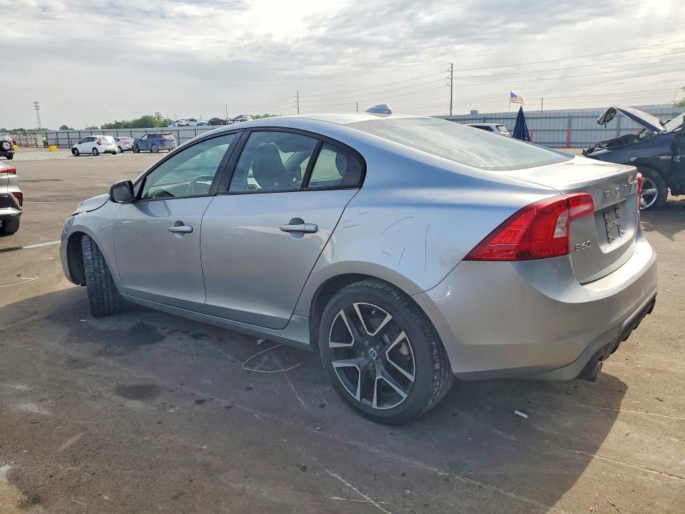 2017 Volvo VIN YV126MFL2H2421552 COPART salvage auction — FRONT END, Fl - Cert Of Title Slvg Rebuildable, sold $400 on 2026-07-08 (photo 2)