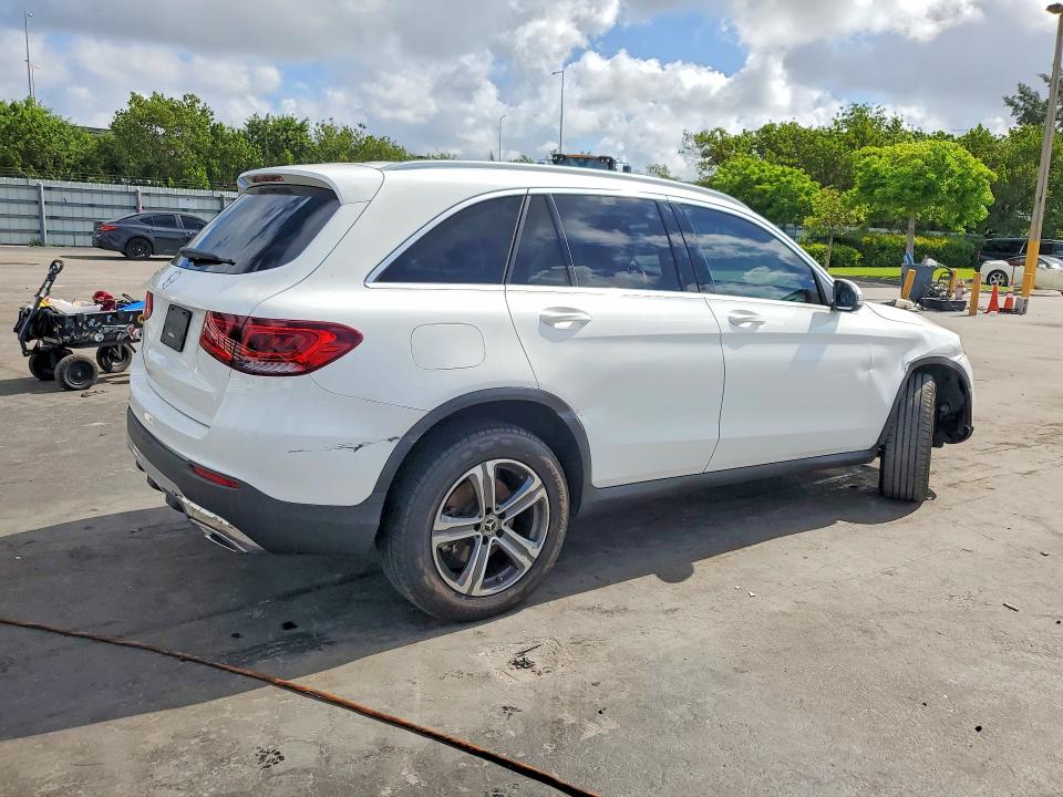 2020 Mercedes-benz VIN WDC0G8DB8LF731163 COPART salvage auction — FRONT END, FL - CERT OF TITLE SLVG REBUILDABLE, sold $7,500 on 2026-07-20 (photo 3)