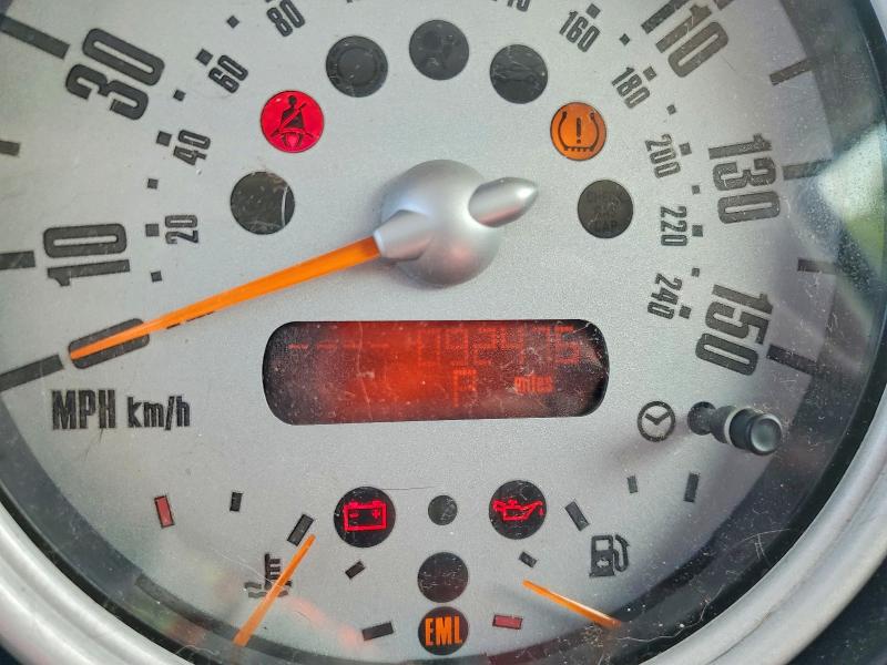 2005 Mini Cooper VIN WMWRC33425TJ66215 COPART salvage auction — MECHANICAL, Fl - Certificate Of Title (P), sold $350 on 2026-07-27 (photo 9)