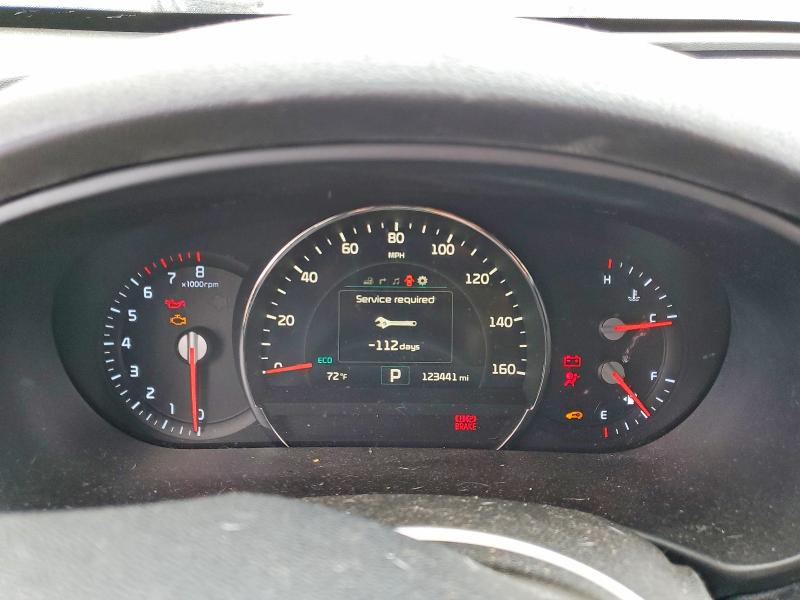 2016 Kia Sorento VIN 5XYPKDA56GG085196 COPART salvage auction — REAR END, Wv - Dis/Dlr/Exp Only Clean Title, sold $1,850 on 2026-07-02 (photo 9)