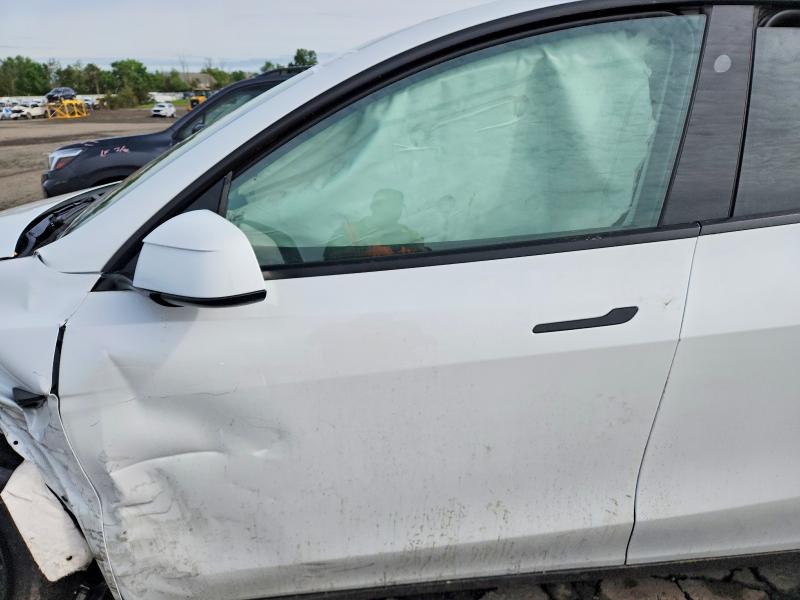 2026 Tesla Model y VIN 7SAYGDEE4TA409733 COPART salvage auction — FRONT END, Pa - Certificate Of Salvage, sold $14,400 on 2026-07-02 (photo 7)