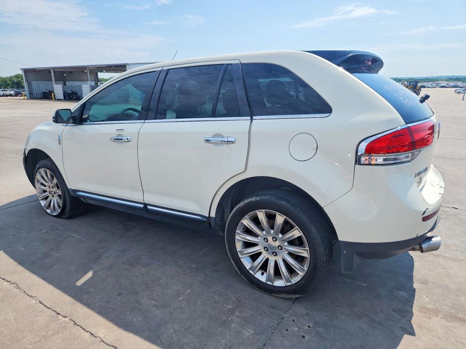 2013 Lincoln VIN 2LMDJ6JK5DBL49211 COPART salvage auction — REAR END, Tx - Salvage Vehicle Title, sold $1,050 on 2026-07-09 (photo 2)