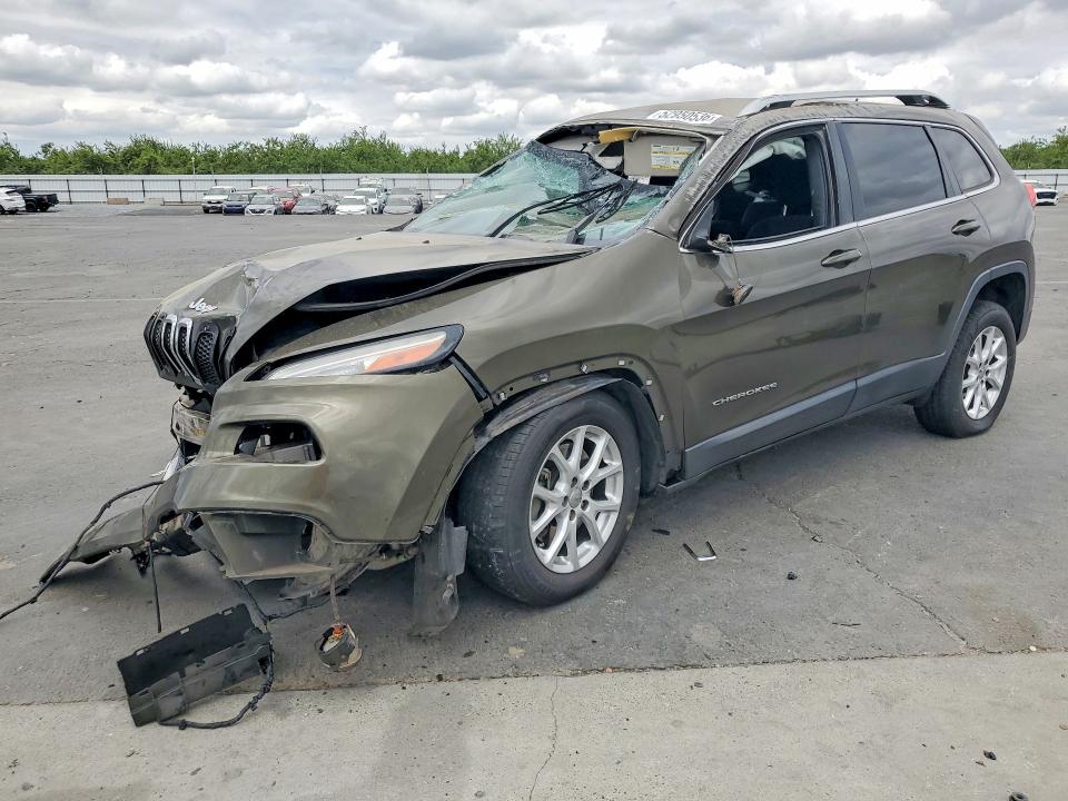 2015 Jeep Cherokee VIN 1C4PJMCB7FW663944 COPART salvage auction — ROLLOVER, Ca - Salvage Certificate, sold $300 on 2026-07-23 (photo 1)