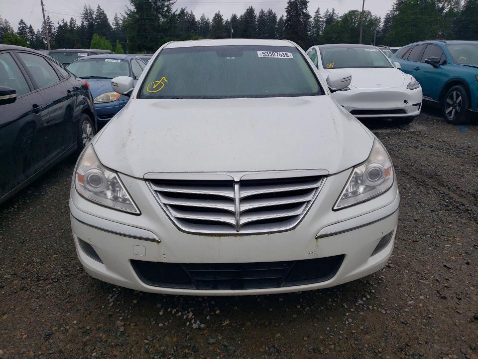 2011 Hyundai Genesis VIN KMHGC4DF8BU127761 COPART salvage auction — FRONT END, Wa - Vehicle Cert Of Ownership-Titl, sold $200 on 2026-07-17 (photo 5)