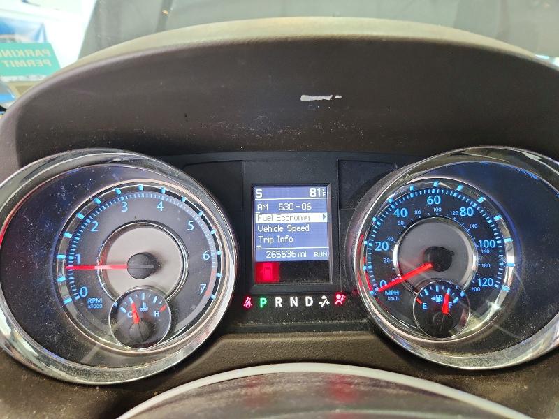 2013 Chrysler Town & country VIN 2C4RC1BG0DR630868 COPART salvage auction — NORMAL WEAR, VA - CERTIFICATE OF TITLE, sold $150 on 2026-07-09 (photo 9)