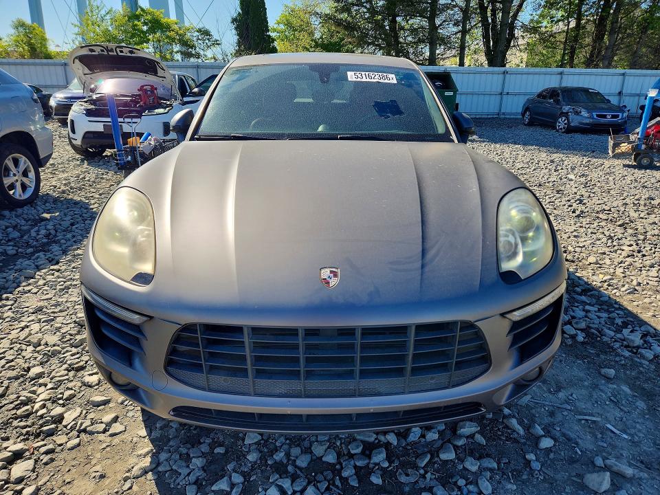 2015 Porsche Macan VIN WP1AB2A51FLB60141 COPART salvage auction — MINOR DENT/SCRATCHES, Nj - Certificate Of Title, sold $7,600 on 2026-07-27 (photo 5)