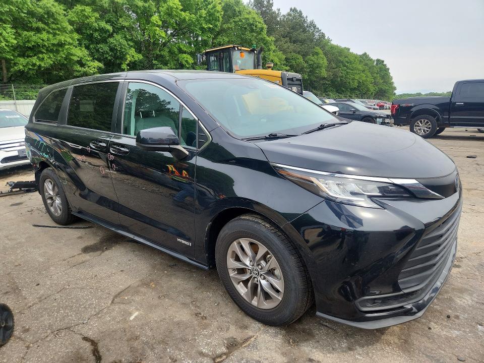 2021 Toyota Sienna VIN 5TDKRKEC9MS004676 COPART salvage auction — REAR END, Ga - Cert Of Title-Salvage, sold $775 on 2026-07-24 (photo 4)