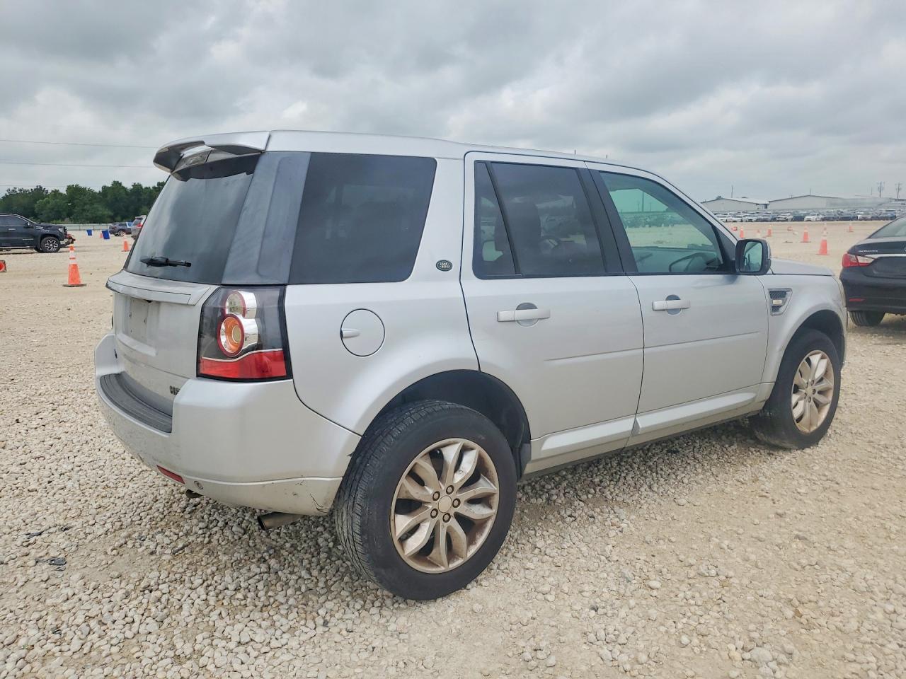 2015 Land Rover LR2 VIN SALFR2BG7FH424297 COPART salvage auction — Mechanical, TX - CERTIFICATE OF TITLE (P), sold $1,250 on 2026-07-09 (photo 3)
