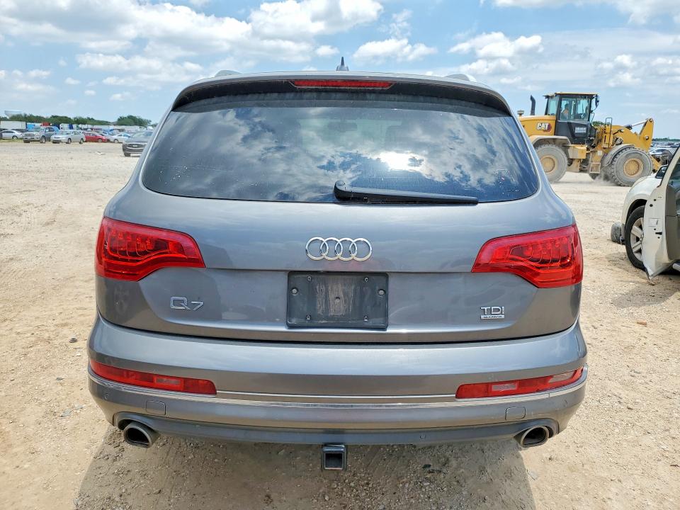 2013 Audi Q7 VIN WA1VMAFE0DD008398 COPART salvage auction — REAR END, Nm - Certificate Of Title, sold $700 on 2026-07-09 (photo 6)