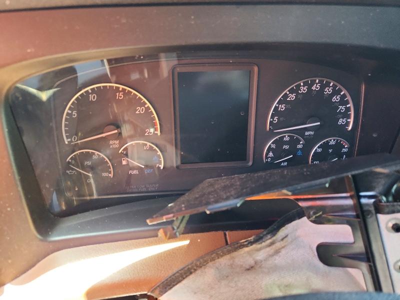 2021 Freightliner Cascadia VIN 3AKJHHDR2MSMA5374 COPART salvage auction — MECHANICAL, CA - SALVAGE CERTIFICATE, sold $6,600 on 2026-09-10 (photo 8)