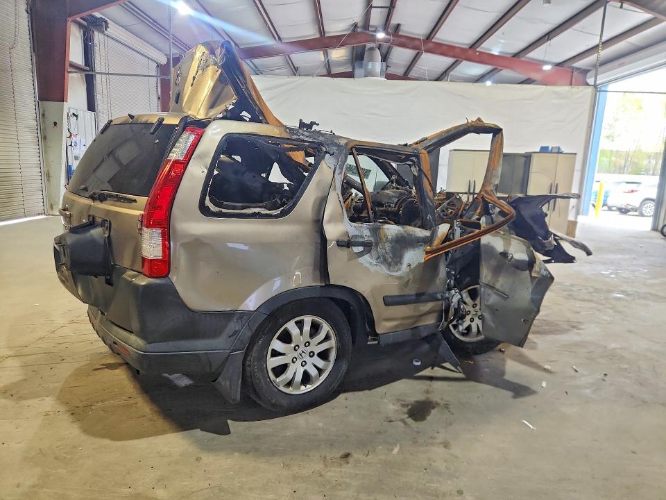 2005 Honda Cr-v VIN SHSRD77885U346699 COPART salvage auction — BURN, MA - CERT OF TITLE-RECONSTRCTD COLL, sold $100 on 2026-07-22 (photo 3)