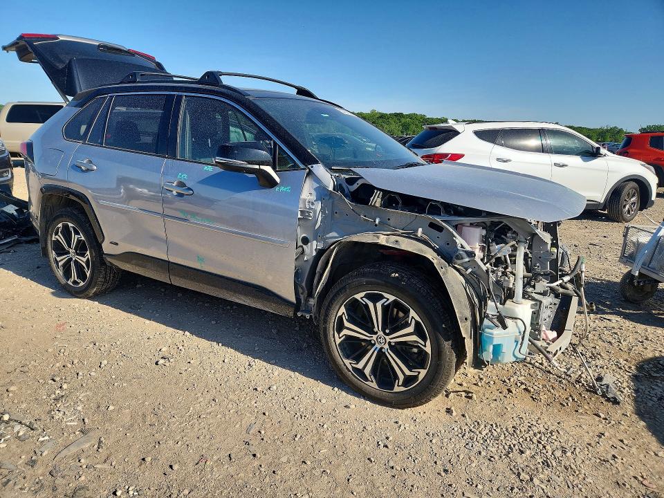 2021 Toyota Rav 4 VIN JTMFB3FV4MD039875 COPART salvage auction — FRONT END, Ks - Cert Of Title-Salvage, sold $15,200 on 2026-07-09 (photo 4)