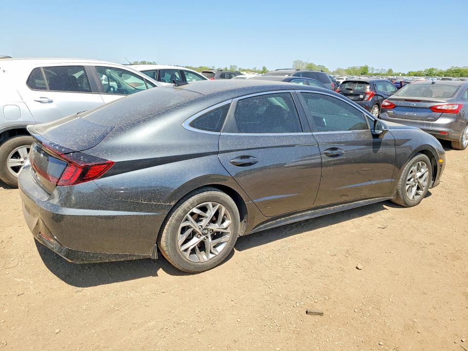 2023 Hyundai Sonata VIN KMHL64JA3PA293239 COPART salvage auction — REAR END, IL - SALVAGE CERTIFICATE, sold $5,900 on 2026-07-28 (photo 3)
