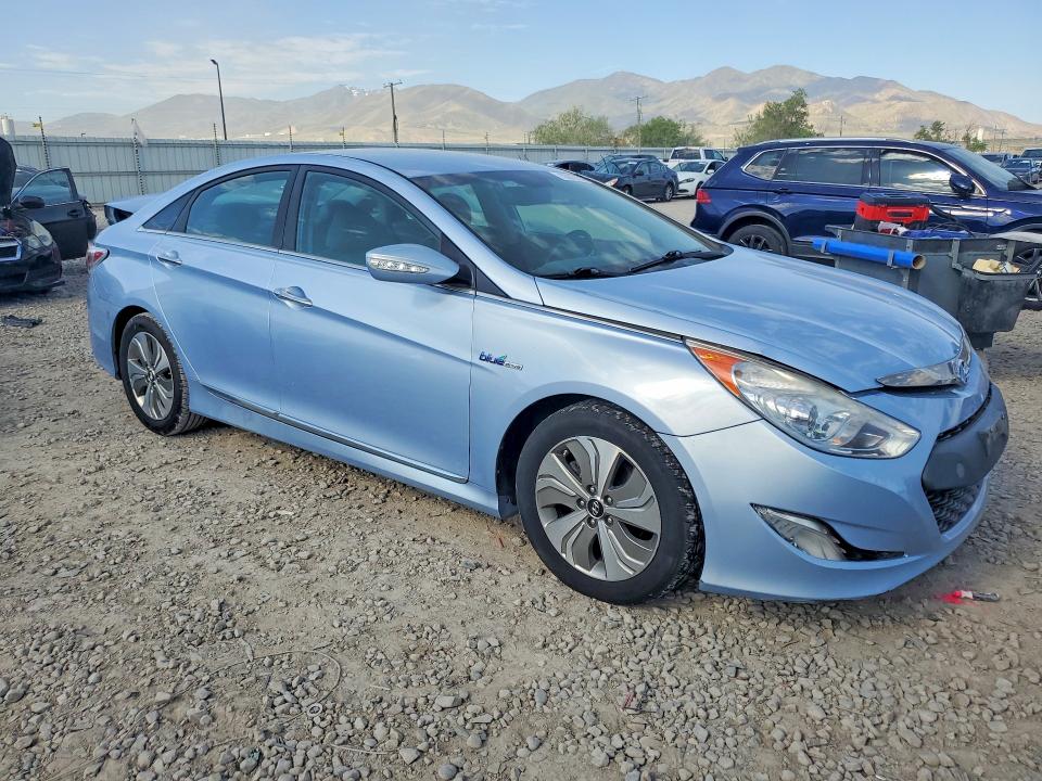 2013 Hyundai Sonata VIN KMHEC4A41DA099283 COPART salvage auction — REAR END, Ut - Salvage Certificate, sold $1,850 on 2026-07-17 (photo 4)