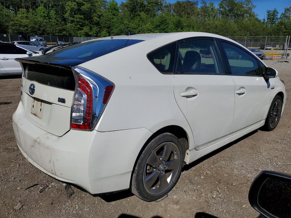 2013 Toyota VIN JTDKN3DU2D1663059 COPART salvage auction — MINOR DENT/SCRATCHES, MD - CERT OF SALVAGE > 75% DAMAGE, sold $3,200 on 2026-07-07 (photo 3)