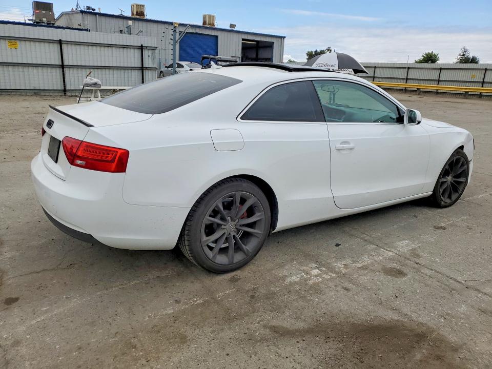 2014 Audi A5 VIN WAUCFAFR5EA021528 COPART salvage auction — FRONT END, Ca - Salvage Certificate, sold $1,050 on 2026-07-06 (photo 3)