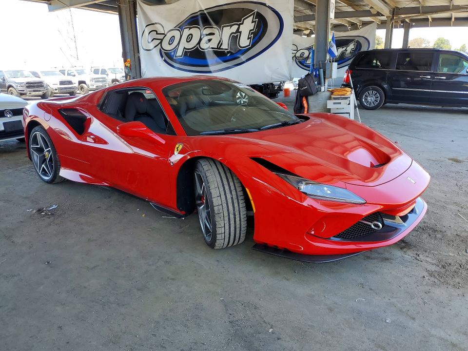 2021 Ferrari F8 spider VIN ZFF93LMA3M0267580 COPART salvage auction — MINOR DENT/SCRATCHES, Ca - Salvage Certificate, sold $277,000 on 2026-07-16 (photo 4)