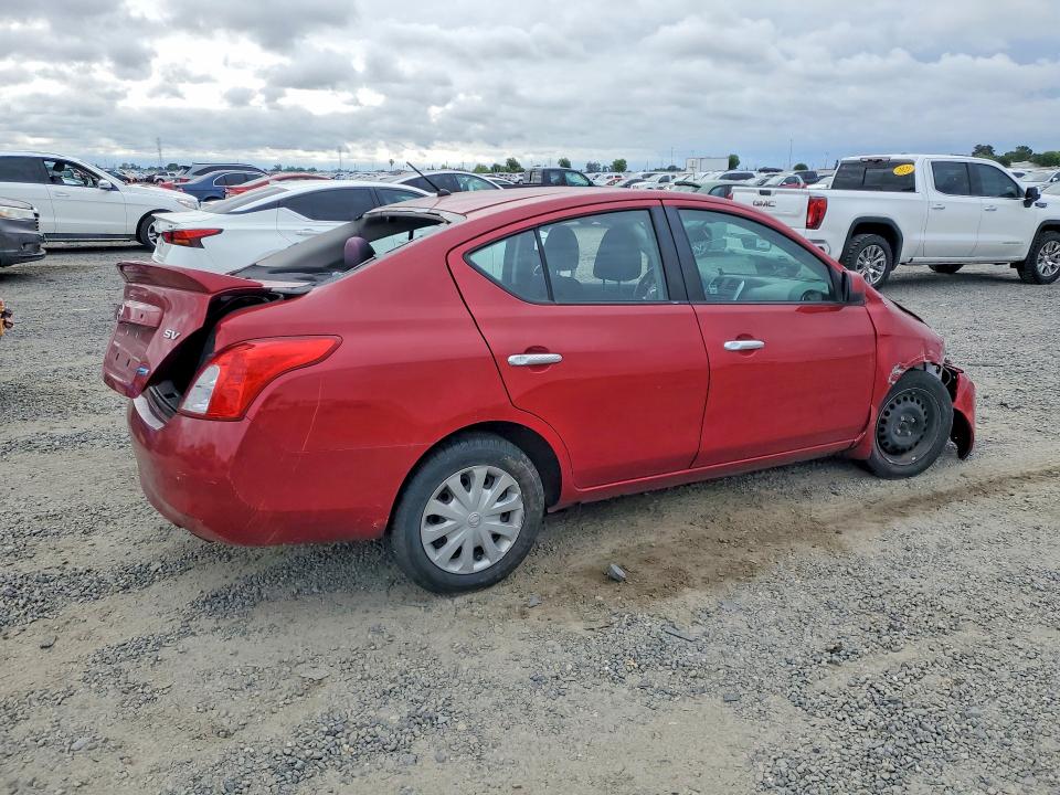 2014 Nissan Versa VIN 3N1CN7AP2EL867884 COPART salvage auction — FRONT END, Ca - Salvage Certificate, sold $650 on 2026-07-02 (photo 3)