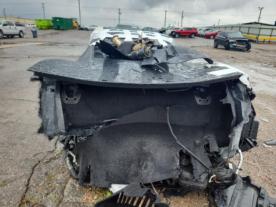 2023 Chevrolet Corvette VIN 1G1YE2D35P5600281 COPART salvage auction — ALL OVER, OK - CERTIFICATE OF TITLE-JUNKED, sold $13,900 on 2026-07-27 (photo 6)