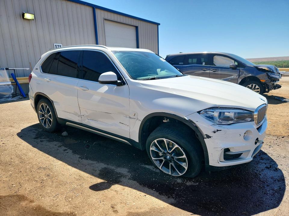 2018 BMW X5 VIN 5UXKT0C51J0W01991 COPART salvage auction — SIDE, Nm - Cert Of Title-Salvage, sold $8,700 on 2026-07-13 (photo 4)