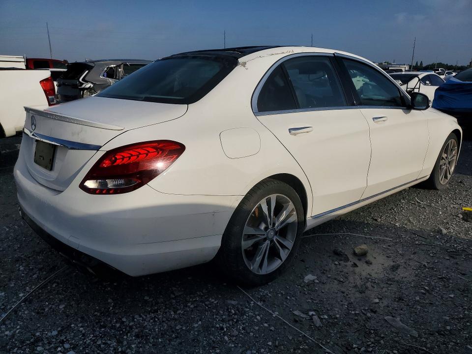 2017 Mercedes-benz C-klasse VIN WDDWF4JB1HR254992 COPART salvage auction — MECHANICAL, Fl - Dealer Only Clean Title (P), sold $4,450 on 2026-07-31 (photo 3)