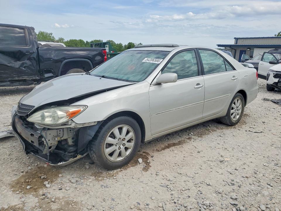 2004 Toyota Camry VIN 4T1BF30K54U586750 COPART salvage auction — FRONT END, MI - CERTIFICATE OF TITLE, sold $425 on 2026-07-02 (photo 1)