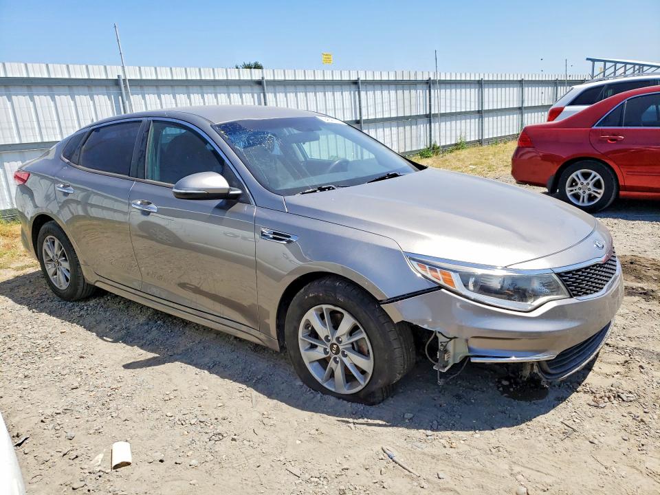 2018 Kia Optima VIN 5XXGT4L30JG187274 COPART salvage auction — VANDALISM, Ca - Salvage Certificate, sold $1,200 on 2026-07-16 (photo 4)