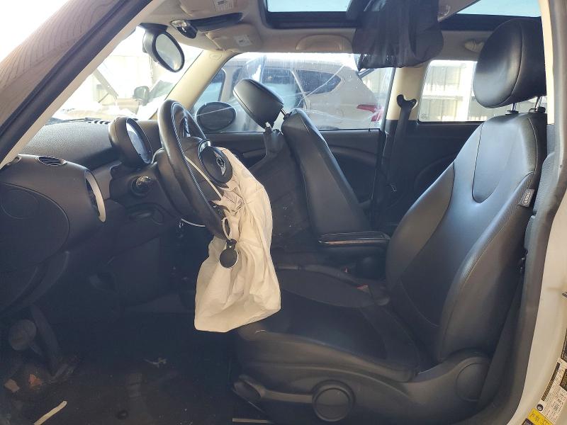2013 Mini Cooper VIN WMWSU3C53DT683772 COPART salvage auction — FRONT END, Fl - Cert Of Title Slvg Rebuildable, sold $375 on 2026-07-20 (photo 7)