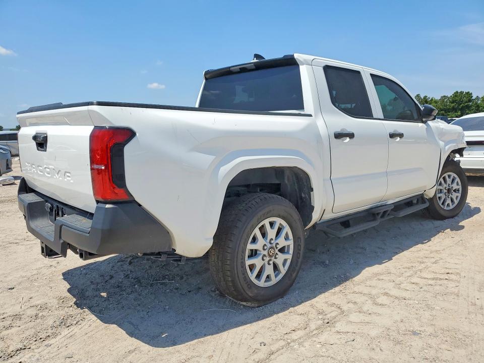 2025 Toyota Tacoma VIN 3TYKD5HN1ST021311 COPART salvage auction — FRONT END, TX - SALVAGE VEHICLE TITLE, sold $13,900 on 2026-07-31 (photo 3)